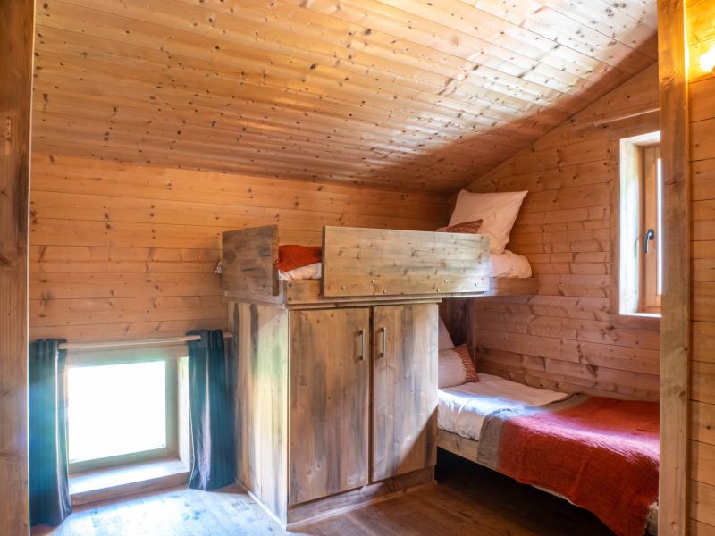 photo 8 Owner direct vacation rental Chamonix Mont-Blanc appartement Rhone-Alps Haute-Savoie bedroom 1