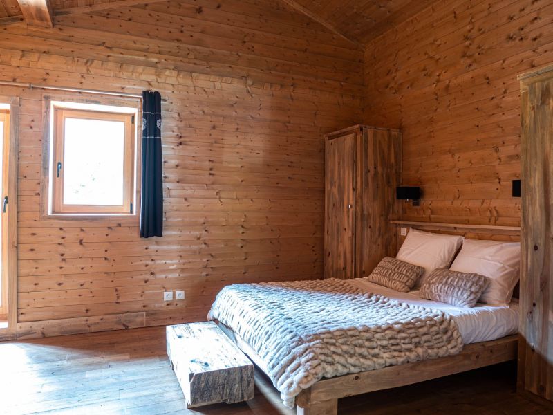 photo 13 Owner direct vacation rental Chamonix Mont-Blanc appartement Rhone-Alps Haute-Savoie bedroom 2