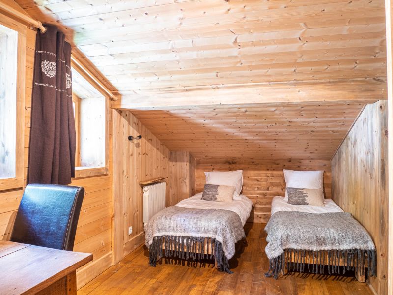 photo 17 Owner direct vacation rental Chamonix Mont-Blanc appartement Rhone-Alps Haute-Savoie bedroom 3