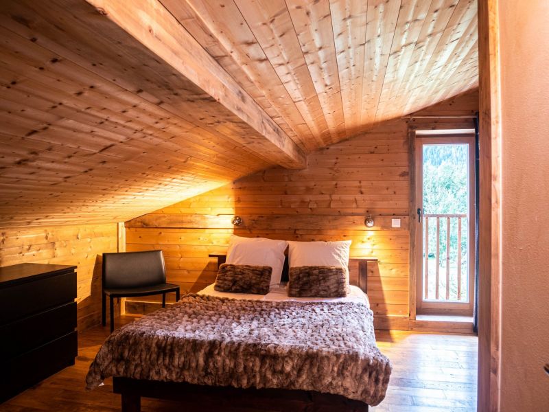 photo 18 Owner direct vacation rental Chamonix Mont-Blanc appartement Rhone-Alps Haute-Savoie bedroom 3