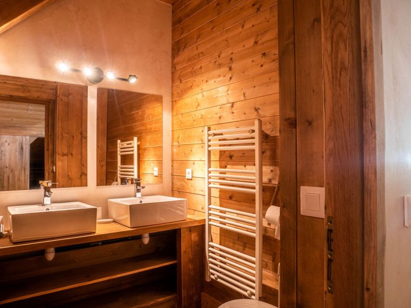 photo 20 Owner direct vacation rental Chamonix Mont-Blanc appartement Rhone-Alps Haute-Savoie bathroom