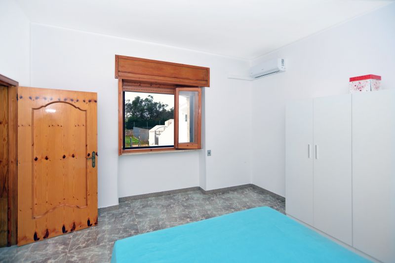 photo 3 Owner direct vacation rental Marina di Mancaversa appartement   bedroom 1