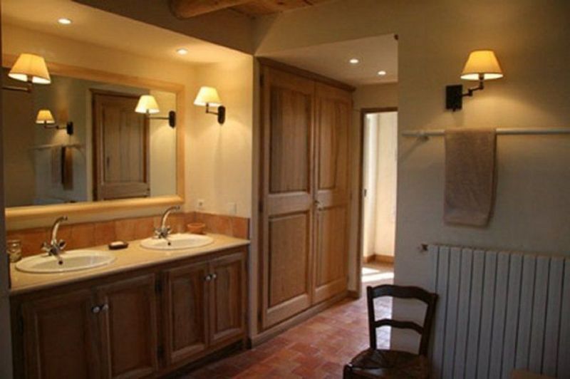 photo 11 Owner direct vacation rental Aix en Provence maison Provence-Alpes-Cte d'Azur Bouches du Rhne bathroom 2