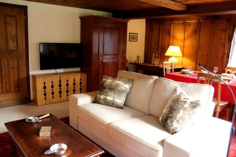 photo 6 Owner direct vacation rental Gstaad chalet   Living room