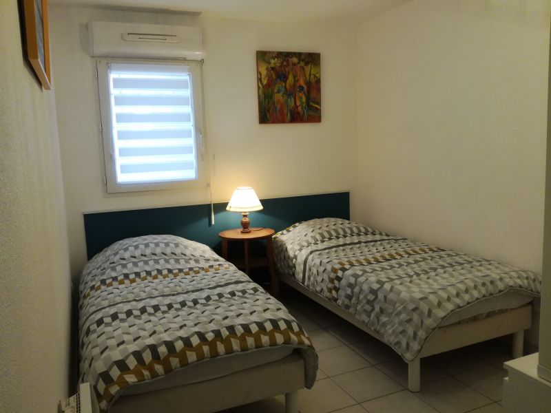 photo 16 Owner direct vacation rental Saint Cyprien Plage appartement Languedoc-Roussillon Pyrnes-Orientales bedroom 2