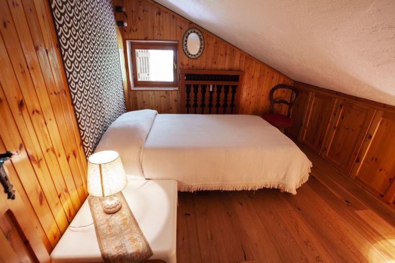 photo 8 Owner direct vacation rental Courmayeur appartement Aosta Valley Aosta Province bedroom 2