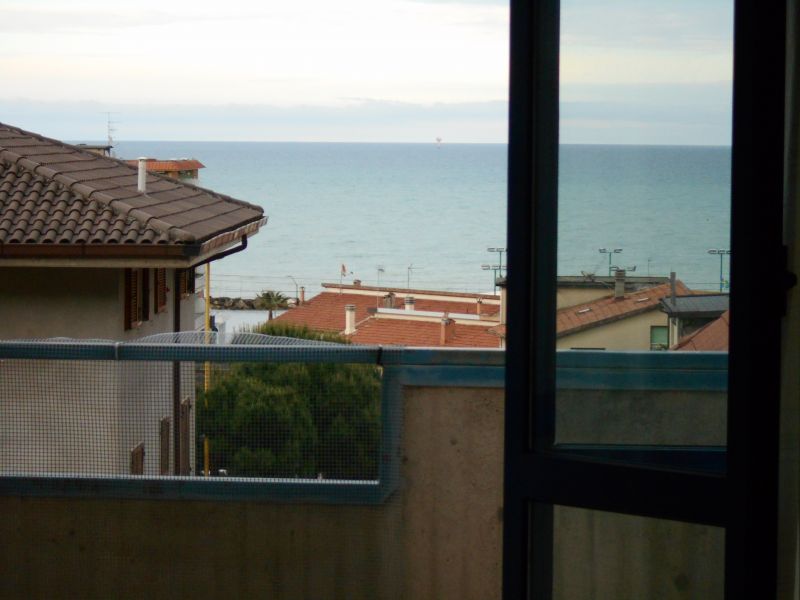 photo 4 Owner direct vacation rental Cupra Marittima appartement Marche Ascoli Piceno Province Balcony 1