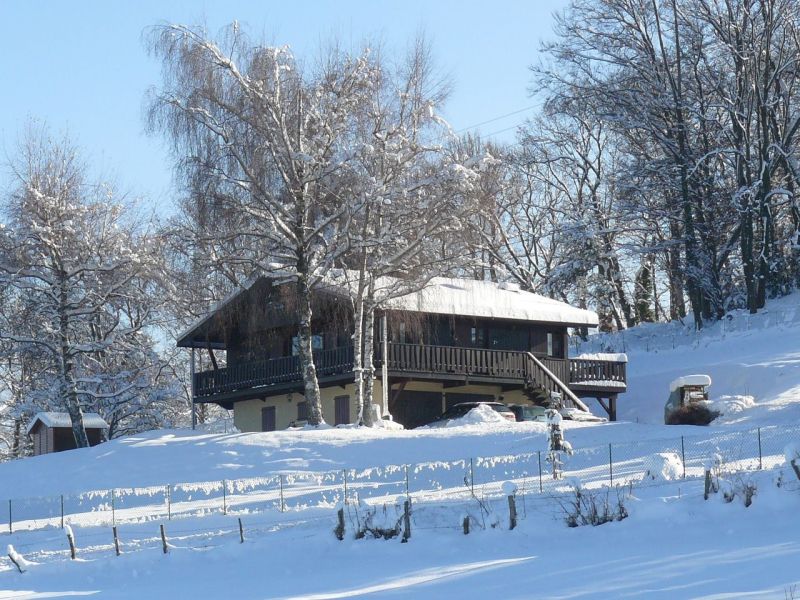 photo 24 Owner direct vacation rental Evian les Bains appartement Rhone-Alps Haute-Savoie View of the property from outside