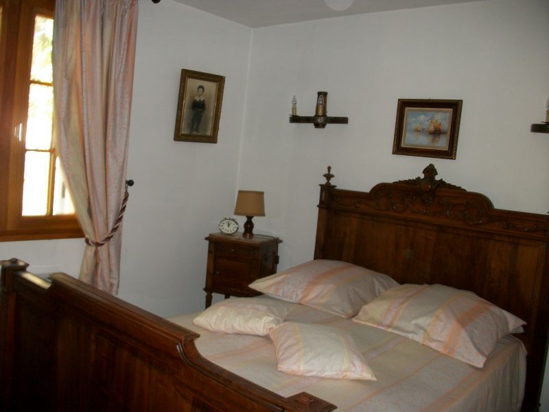 photo 11 Owner direct vacation rental Montpellier gite Languedoc-Roussillon Hrault bedroom 1