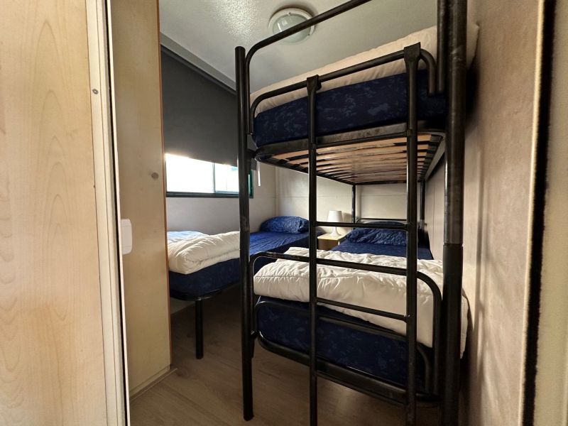 photo 6 Owner direct vacation rental Pisa mobilhome Tuscany  bedroom 2