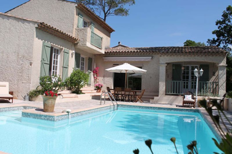 photo 1 Owner direct vacation rental Saint Raphael villa Provence-Alpes-Cte d'Azur Var View of the property from outside