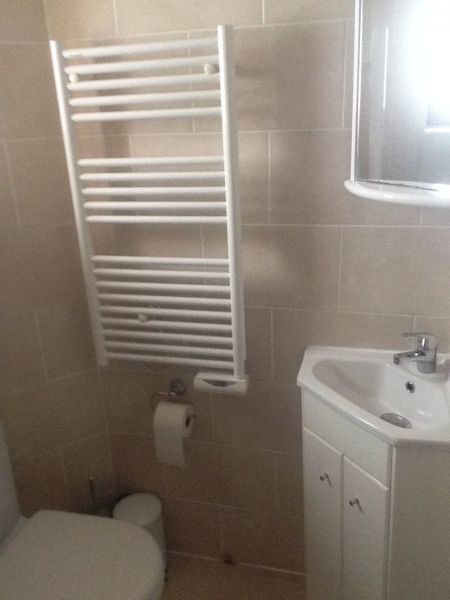 photo 8 Owner direct vacation rental Barfleur maison Basse-Normandie Manche Half bath