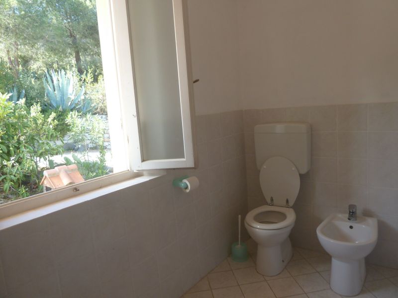 photo 11 Owner direct vacation rental Campo nell'Elba appartement Tuscany Elba Island bathroom