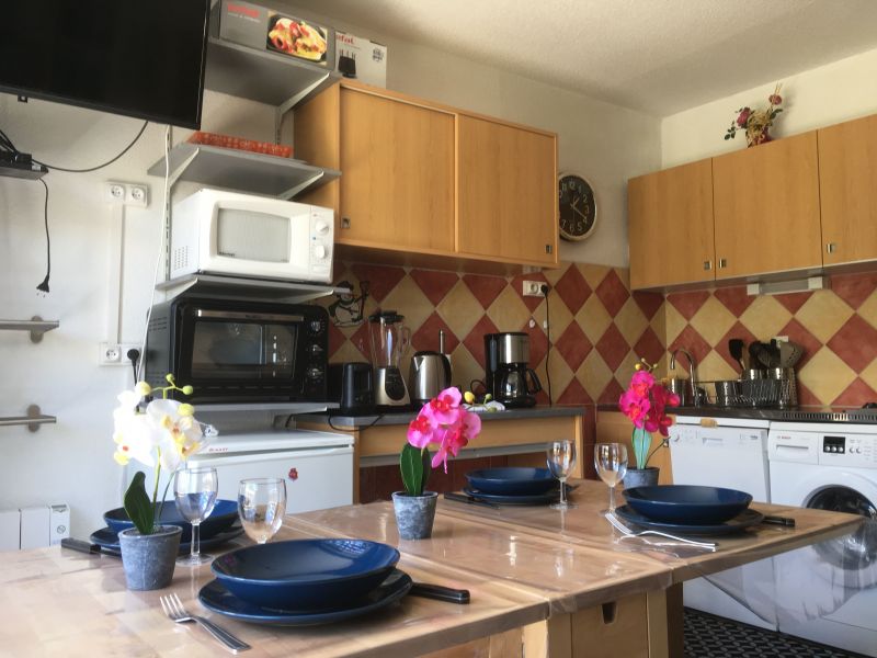 photo 2 Owner direct vacation rental Piau Engaly studio Midi-Pyrnes Hautes-Pyrnes Kitchenette