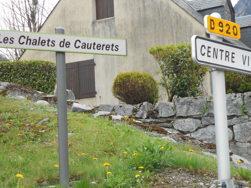 photo 11 Owner direct vacation rental Cauterets chalet Midi-Pyrnes  Parking