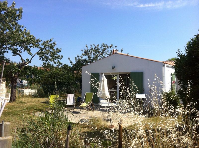 photo 2 Owner direct vacation rental Dolus d'Olron villa Poitou-Charentes Charente-Maritime View of the property from outside