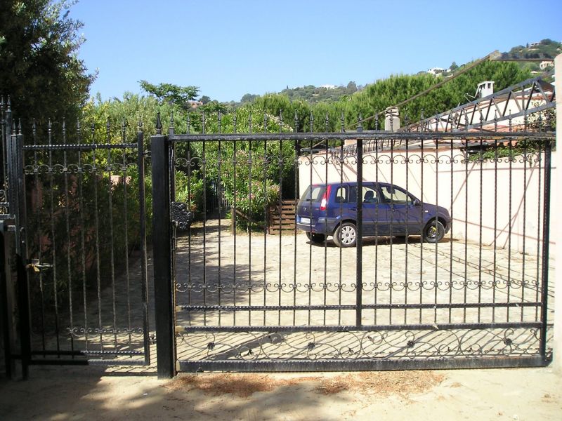 photo 16 Owner direct vacation rental Torre delle Stelle maison Sardinia Cagliari Province Parking