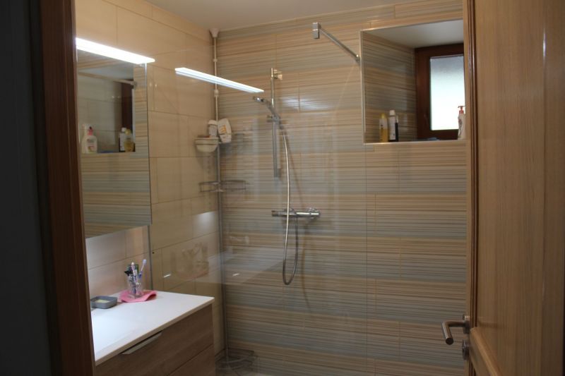 photo 6 Owner direct vacation rental Termignon la Vanoise appartement Rhone-Alps Savoie bathroom