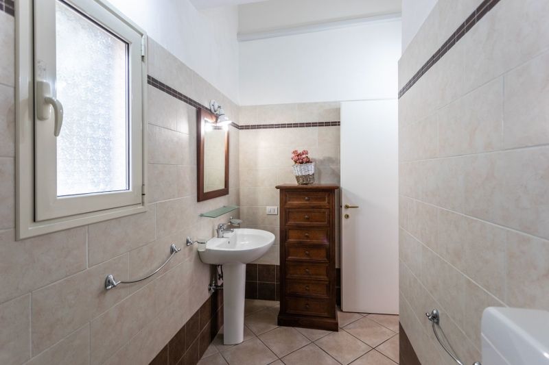 photo 16 Owner direct vacation rental Gallipoli villa Puglia Lecce Province bathroom