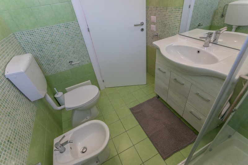 photo 20 Owner direct vacation rental Ugento - Torre San Giovanni villa   bathroom 2