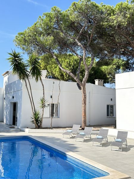 photo 23 Owner direct vacation rental Quarteira villa Algarve