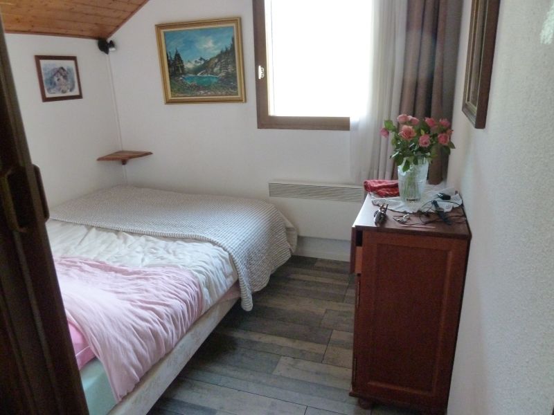 photo 7 Owner direct vacation rental Bernex appartement Rhone-Alps Haute-Savoie bedroom