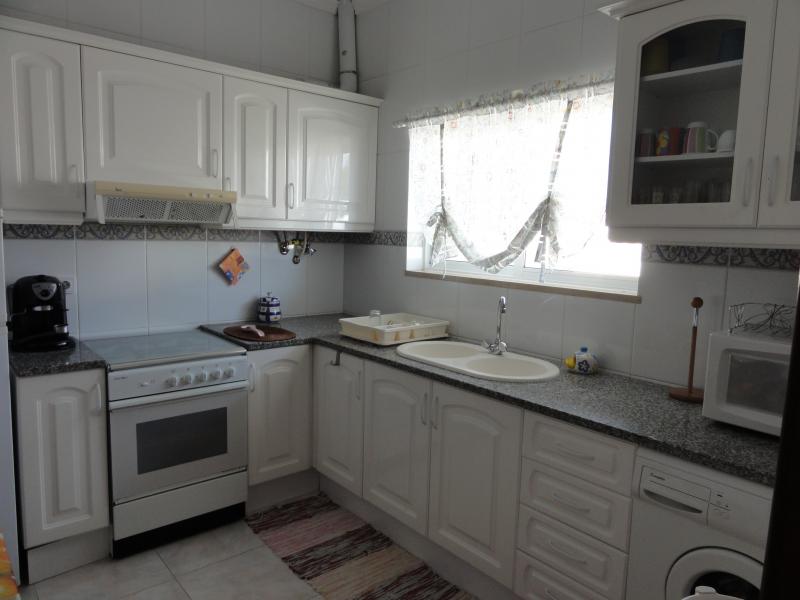 photo 8 Owner direct vacation rental Albufeira appartement Algarve  Separate kitchen