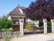 Ile-De-France vacation rentals for 4 people: villa # 76953