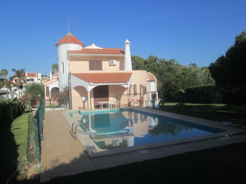 photo 0 Owner direct vacation rental Quarteira villa Algarve