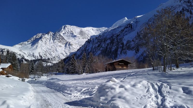 photo 4 Owner direct vacation rental Chamonix Mont-Blanc studio Rhone-Alps Haute-Savoie View of the property from outside