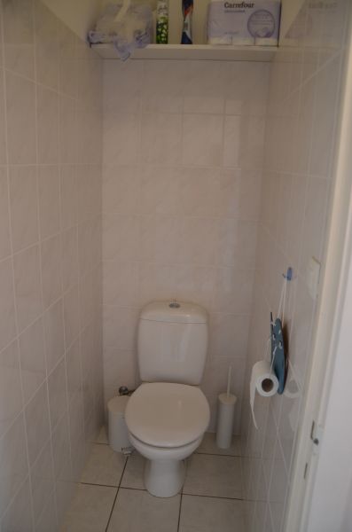 photo 9 Owner direct vacation rental Bray-Dunes appartement Nord-Pas de Calais  Bathroom w/toilet only