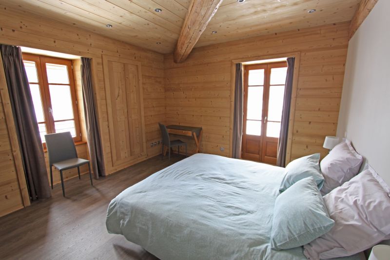 photo 2 Owner direct vacation rental Annecy gite Rhone-Alps Haute-Savoie bedroom 1