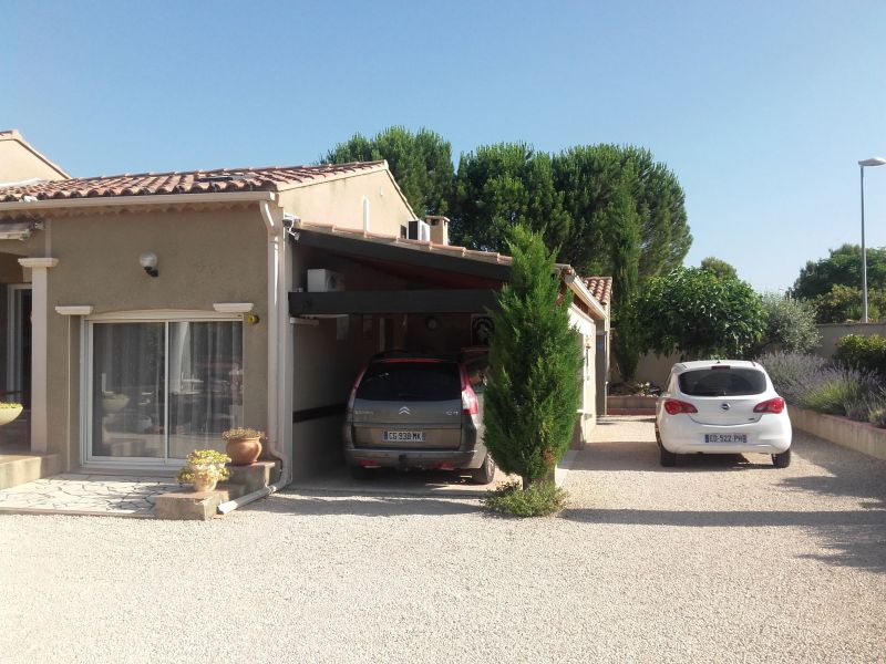 photo 18 Owner direct vacation rental Caromb studio Provence-Alpes-Cte d'Azur Vaucluse Parking