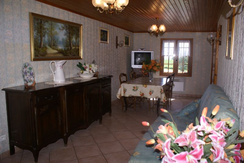 photo 4 Owner direct vacation rental Bergerac gite Aquitaine Dordogne Living room