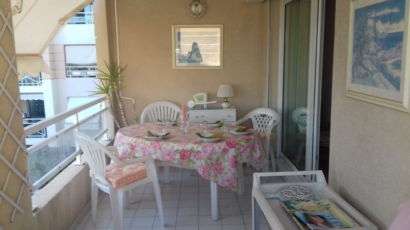 photo 9 Owner direct vacation rental Golfe Juan appartement Provence-Alpes-Cte d'Azur Alpes-Maritimes View of the property from outside