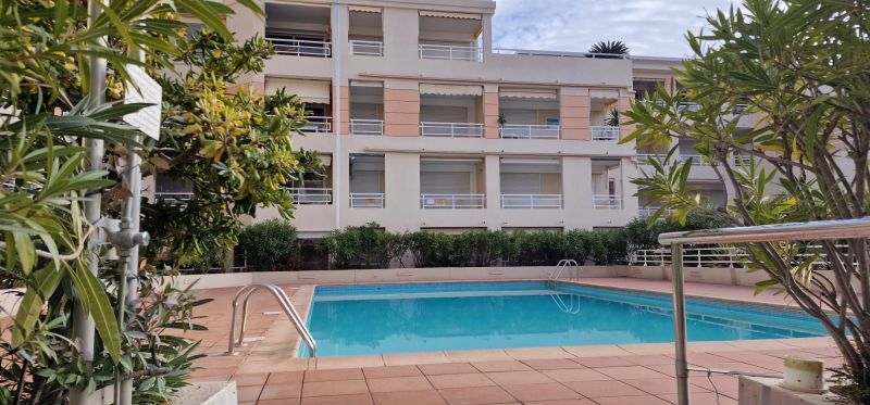 photo 18 Owner direct vacation rental Golfe Juan appartement Provence-Alpes-Cte d'Azur Alpes-Maritimes Swimming pool
