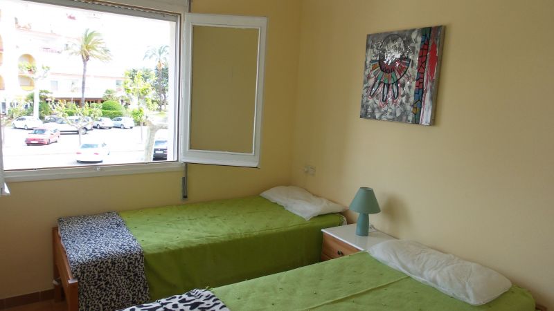 photo 10 Owner direct vacation rental Empuriabrava appartement Catalonia Girona (province of) bedroom 2