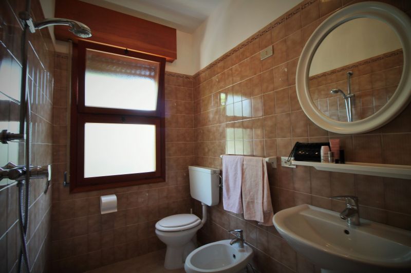 photo 4 Owner direct vacation rental Lignano Sabbiadoro appartement Friuli-Venezia Giulia Udine Province bathroom