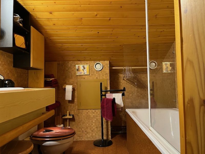 photo 11 Owner direct vacation rental Courchevel appartement Rhone-Alps Savoie bathroom
