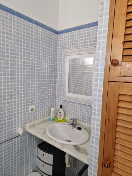 photo 13 Owner direct vacation rental Es Pujols studio Balearic Islands Formentera bathroom