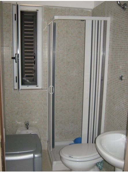 photo 4 Owner direct vacation rental Gargano appartement Puglia Foggia Province bathroom