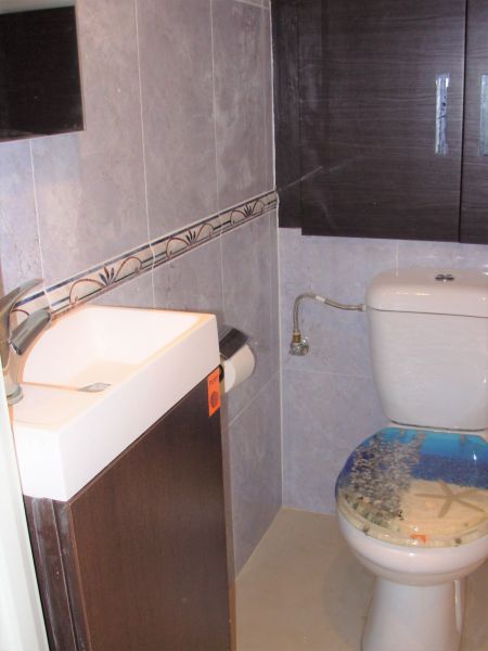 photo 5 Owner direct vacation rental Llana maison Catalonia Girona (province of) Bathroom w/toilet only