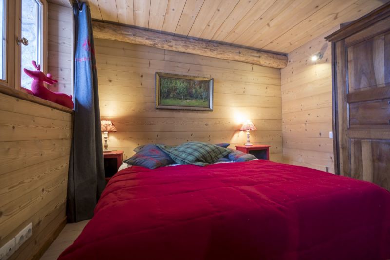 photo 16 Owner direct vacation rental Les Arcs chalet Rhone-Alps Savoie bedroom 3