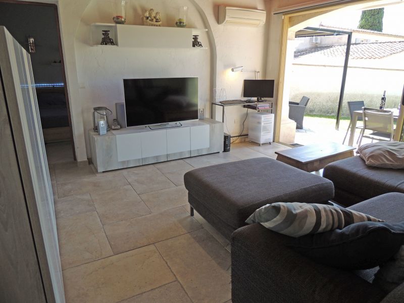 photo 18 Owner direct vacation rental Plan de la Tour villa Provence-Alpes-Cte d'Azur Var Lounge