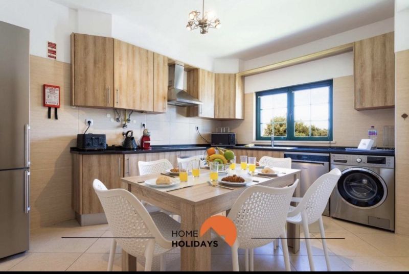 photo 5 Owner direct vacation rental Albufeira maison Algarve  Separate kitchen