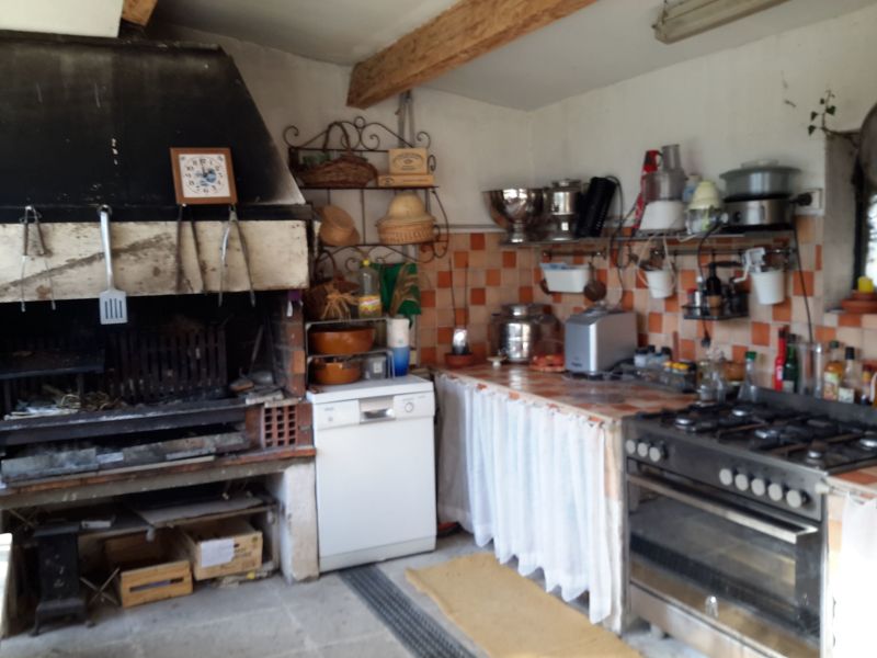 photo 17 Owner direct vacation rental Isle sur la Sorgue maison Provence-Alpes-Cte d'Azur Vaucluse Summer kitchen