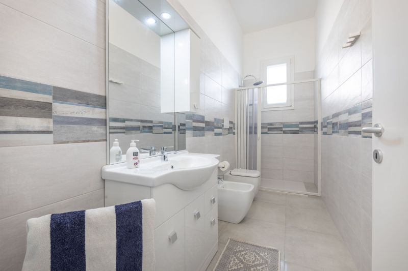 photo 15 Owner direct vacation rental Marina di Mancaversa maison Puglia Lecce Province bathroom