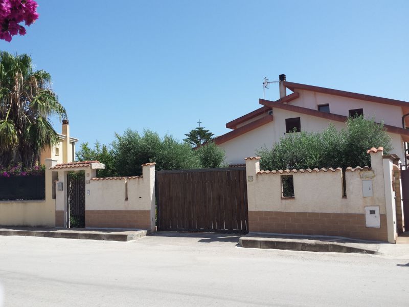 photo 18 Owner direct vacation rental Sciacca appartement Sicily Agrigento Province View of the property from outside