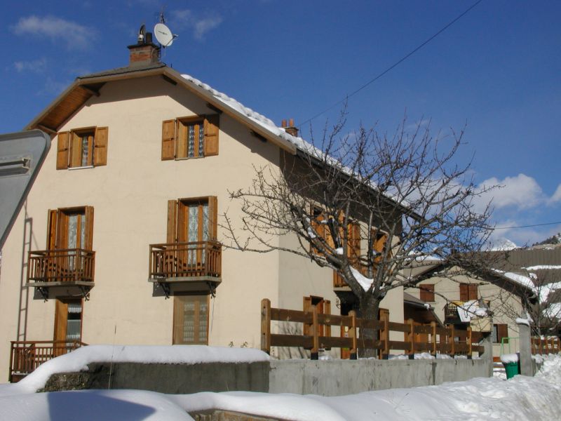 photo 0 Owner direct vacation rental Serre Chevalier chalet Provence-Alpes-Cte d'Azur  View of the property from outside