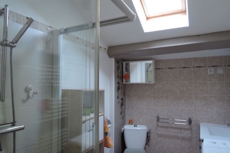 photo 15 Owner direct vacation rental Sanary-sur-Mer appartement Provence-Alpes-Cte d'Azur Var bathroom